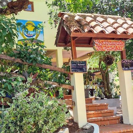 Hotel Iguanito Santa Catalina Luaran gambar